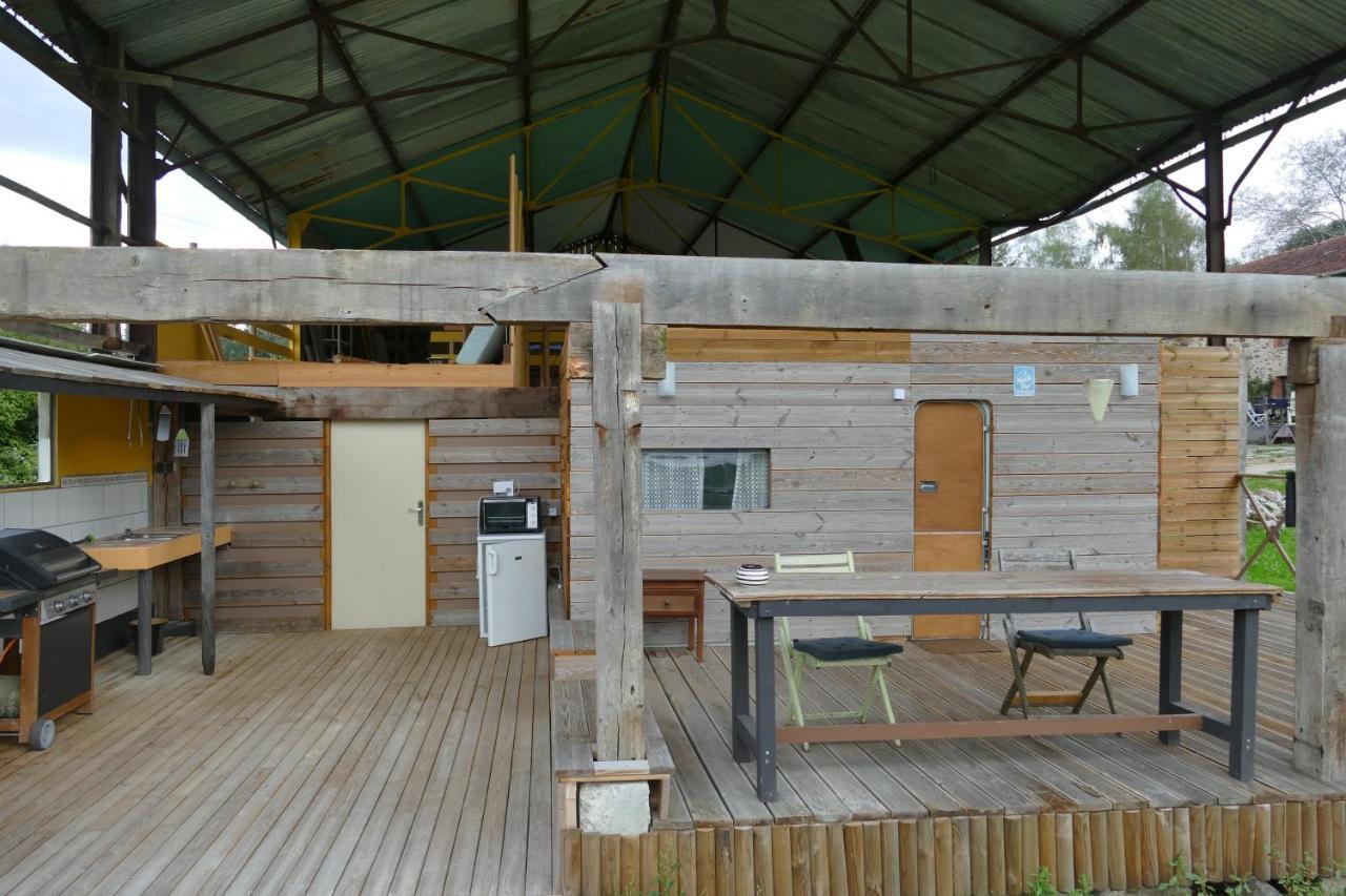Chalet Met Mooi Uitzicht Bujaleuf Luaran gambar