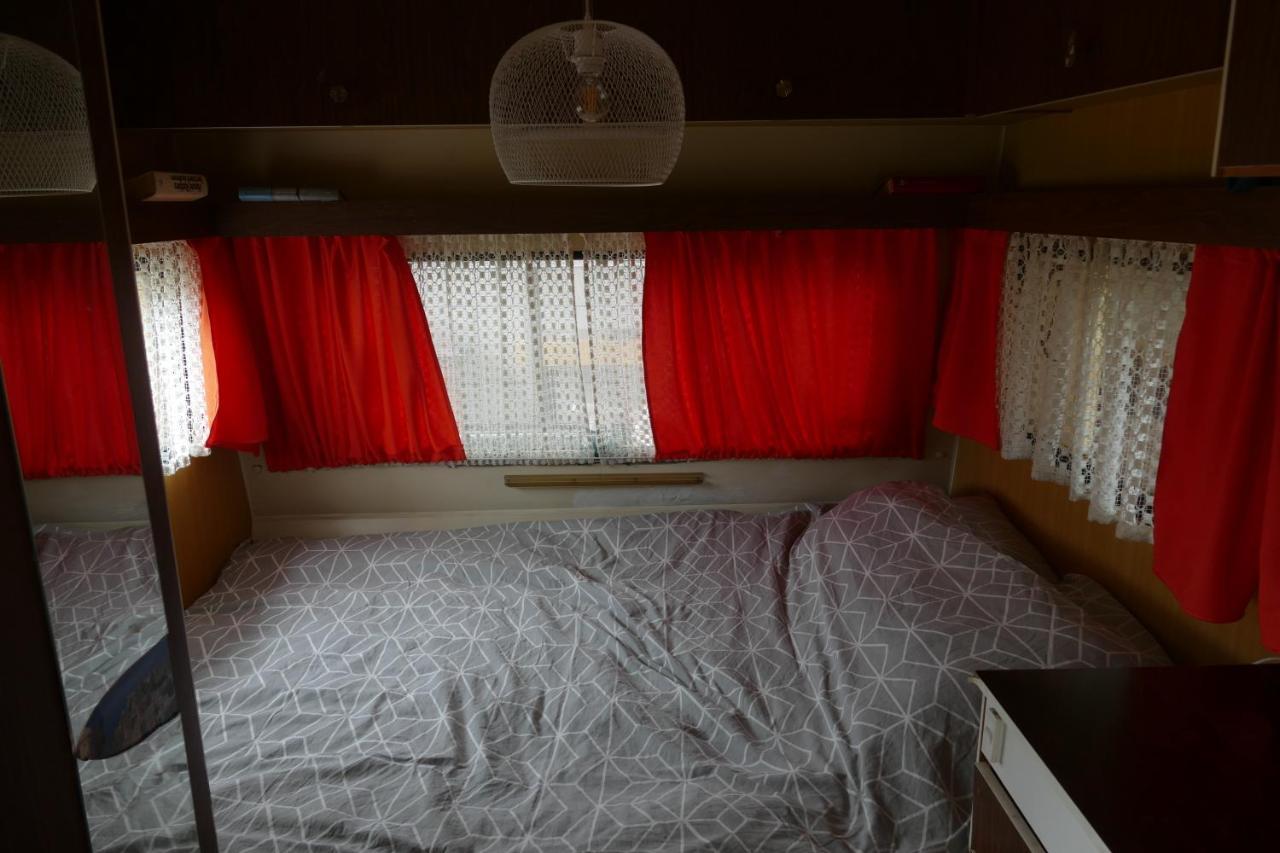 Chalet Met Mooi Uitzicht Bujaleuf Luaran gambar
