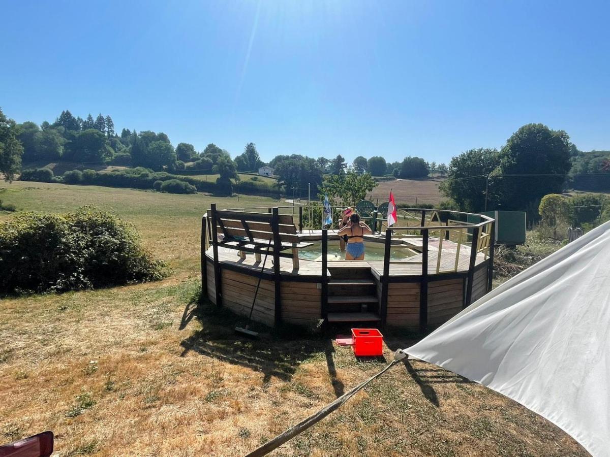 Chalet Met Mooi Uitzicht Bujaleuf Luaran gambar